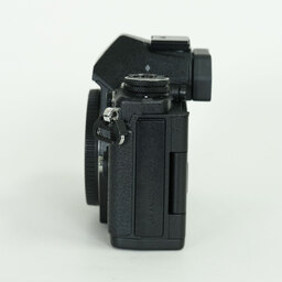 OLYMPUS OM-D E-M5 Mark II