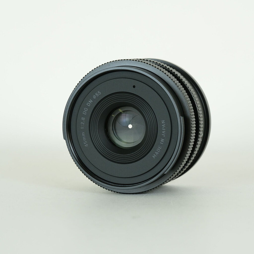 SIGMA 45mm F2.8 DG DN｜Contemporary [ライカL用]