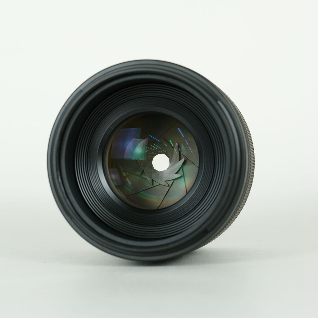 Canon RF45mm F1.2 STMの出品 | ONE SCENE（ワンシーン）