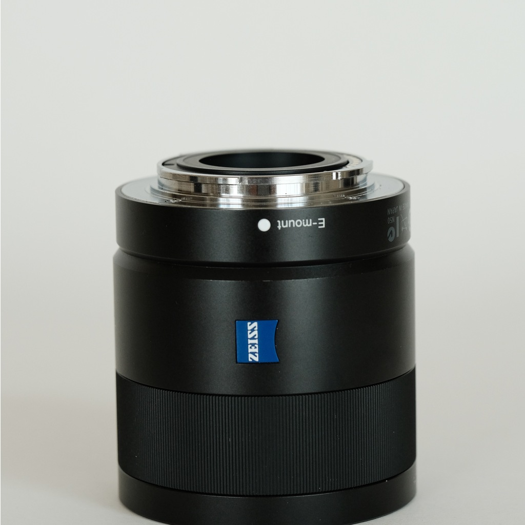 SONY★単焦点レンズ★Sonnar T E24F1.8ZA★SEL24F18Z カメラレンズ T* E 24mm F1.8 ZA APS-C用 Sonnar ブラック SEL24F18Z