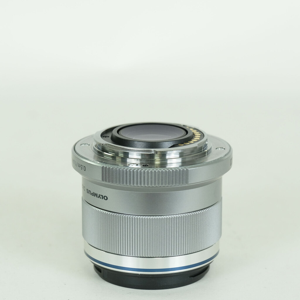 OLYMPUS M.ZUIKO DIGITAL 45mm F1.8