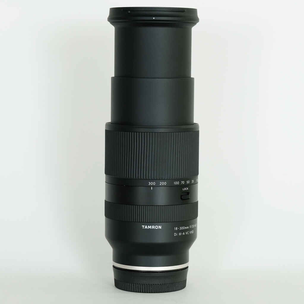 TAMRON 18-300mm F/3.5-6.3 Di III-A VC VXD (Model B061) [ソニーE用]