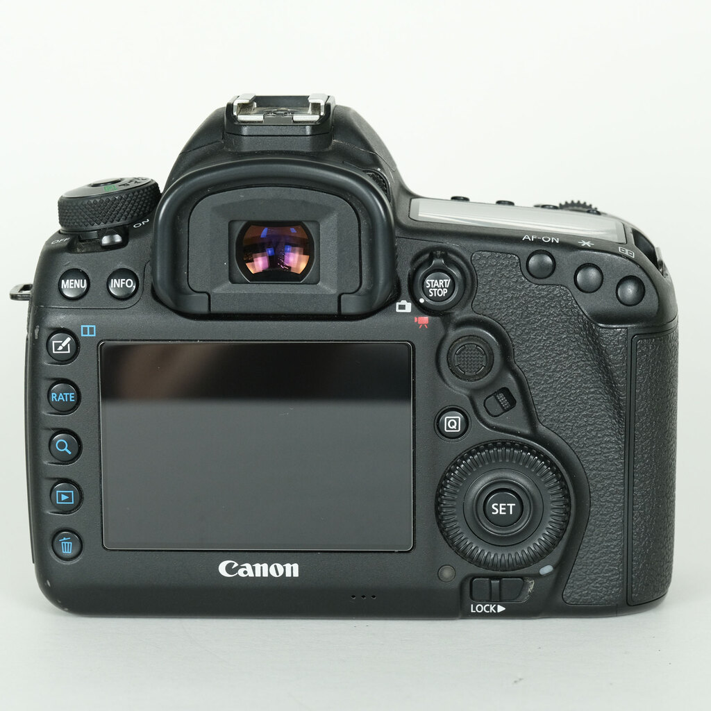 Canon EOS 5D Mark IV