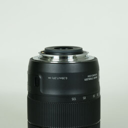 Canon EF-S18-135mm F3.5-5.6 IS USM
