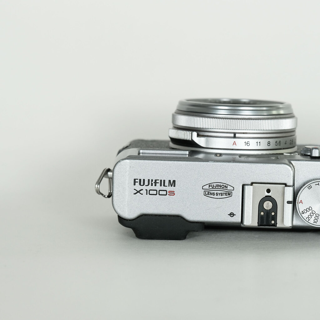 FUJIFILM X100S シルバー