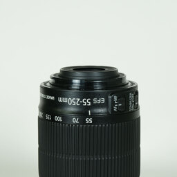 Canon EF-S55-250mm F4-5.6 IS STM