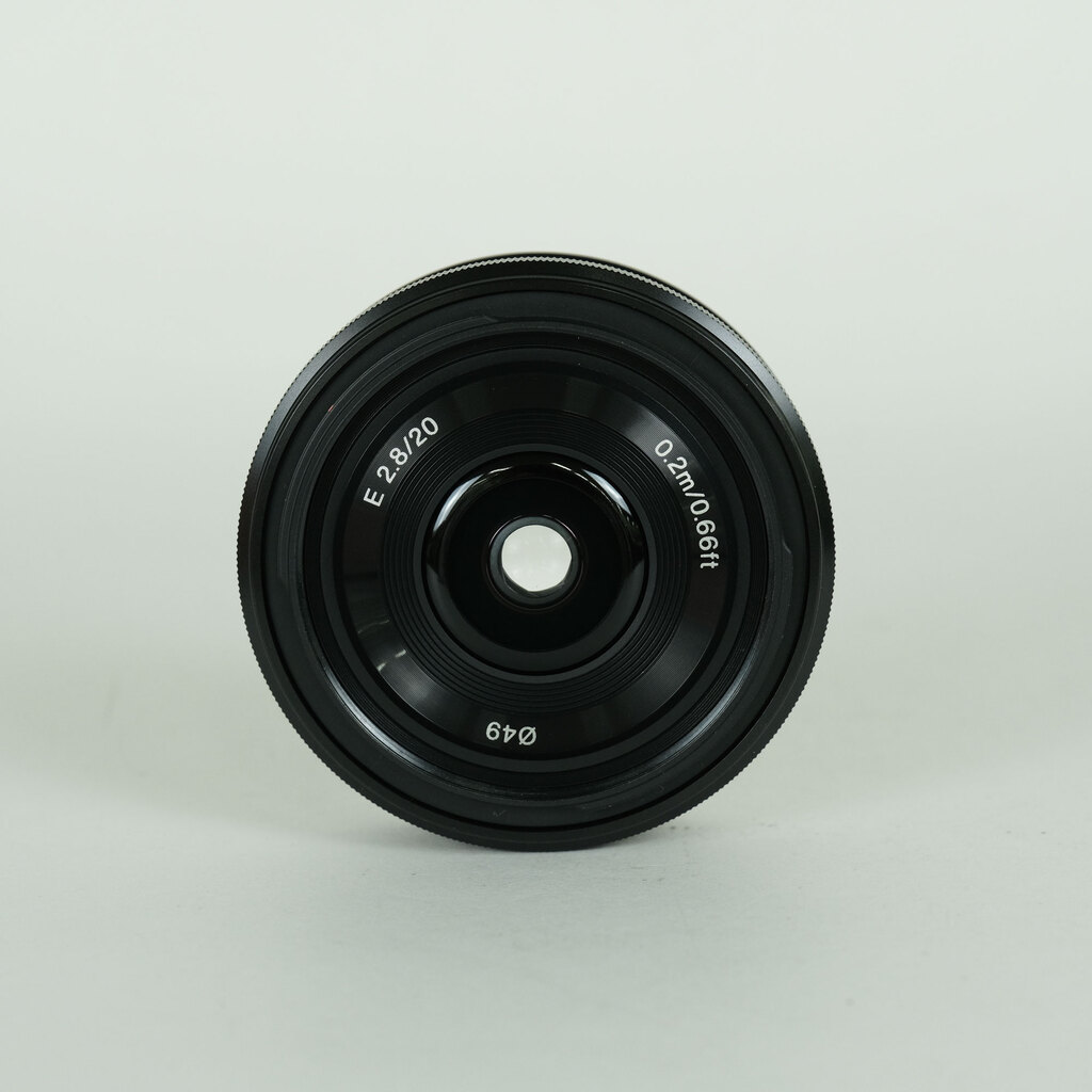 SONY E 20mm F2.8 SEL20F28