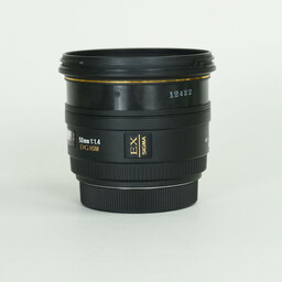 SIGMA 50mm F1.4 EX DG HSM (キヤノンEF用)