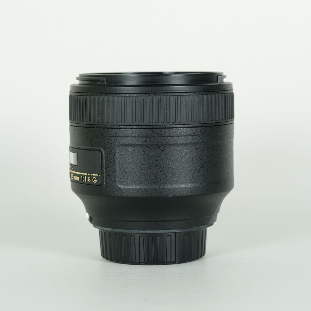 Nikon AF-S NIKKOR 85mm f/1.8Gの出品 | ONE SCENE（ワンシーン）