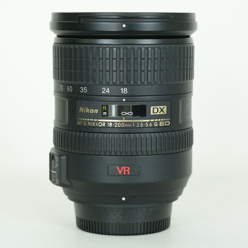 Nikon AF-S DX VR Zoom-Nikkor 18-200mm F3.5-5.6G IF-ED