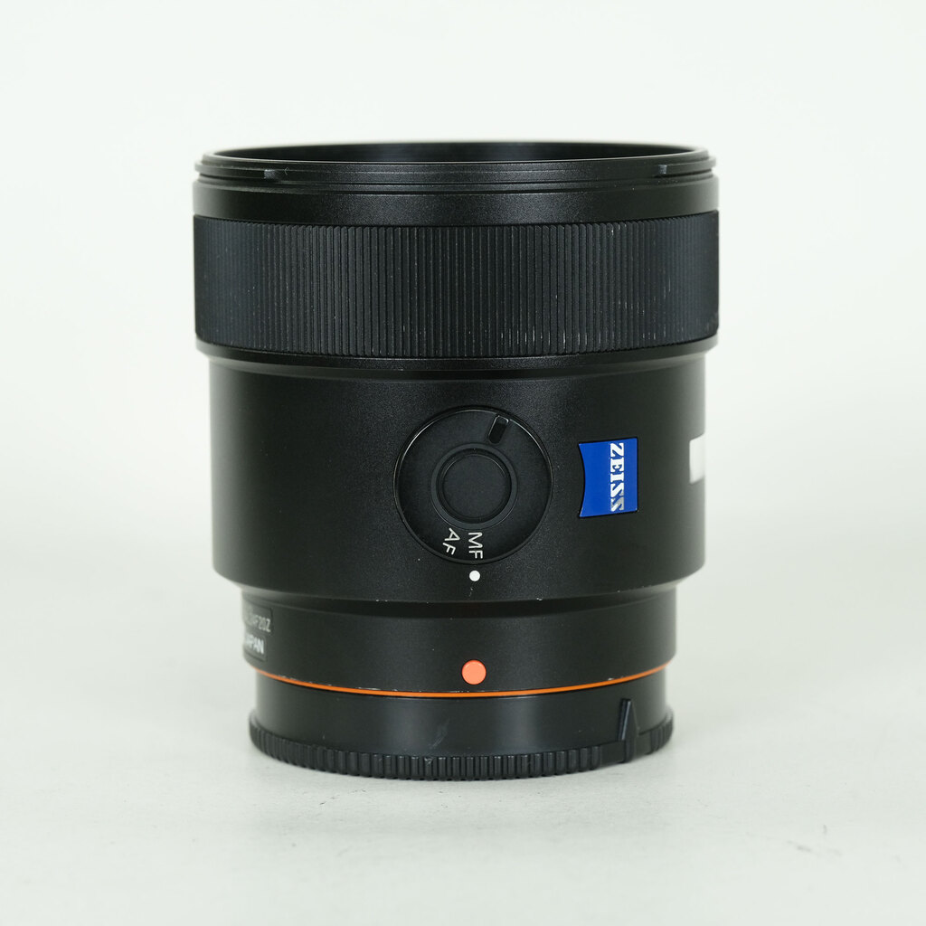 SONY Distagon T* 24mm F2 ZA SSM SAL24F20Z