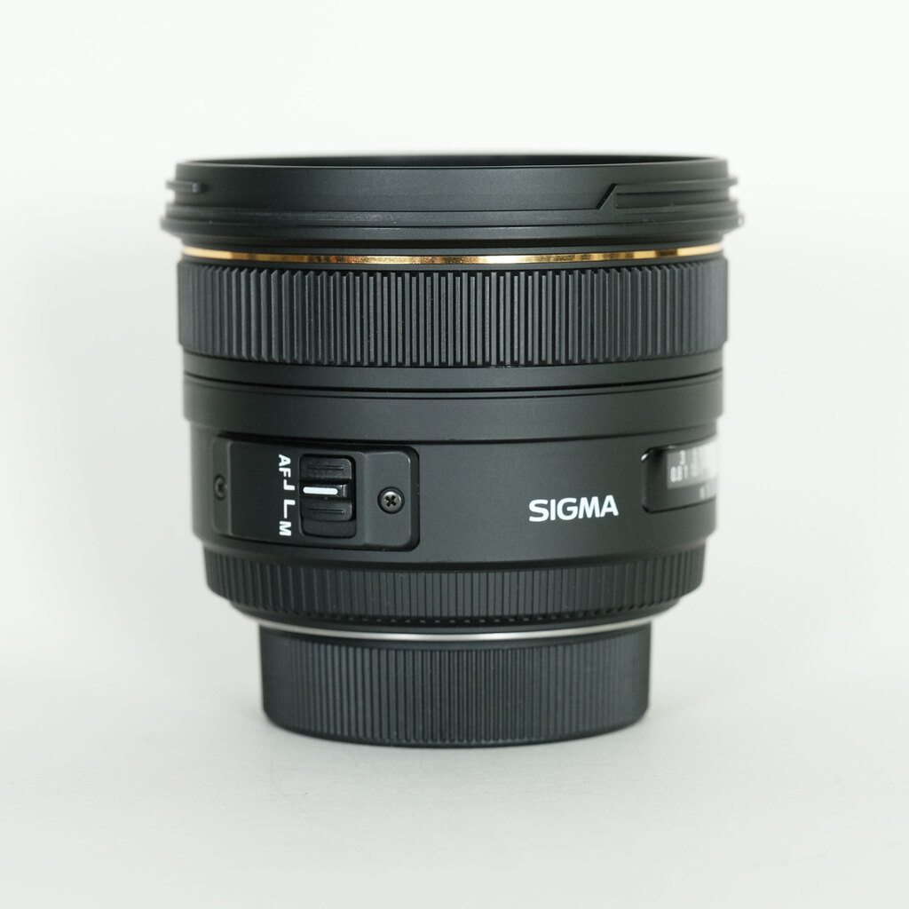 SIGMA 50mm F1.4 EX DG HSM (ニコンF用)