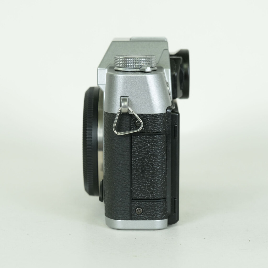 FUJIFILM X-T10 ボディ シルバー
