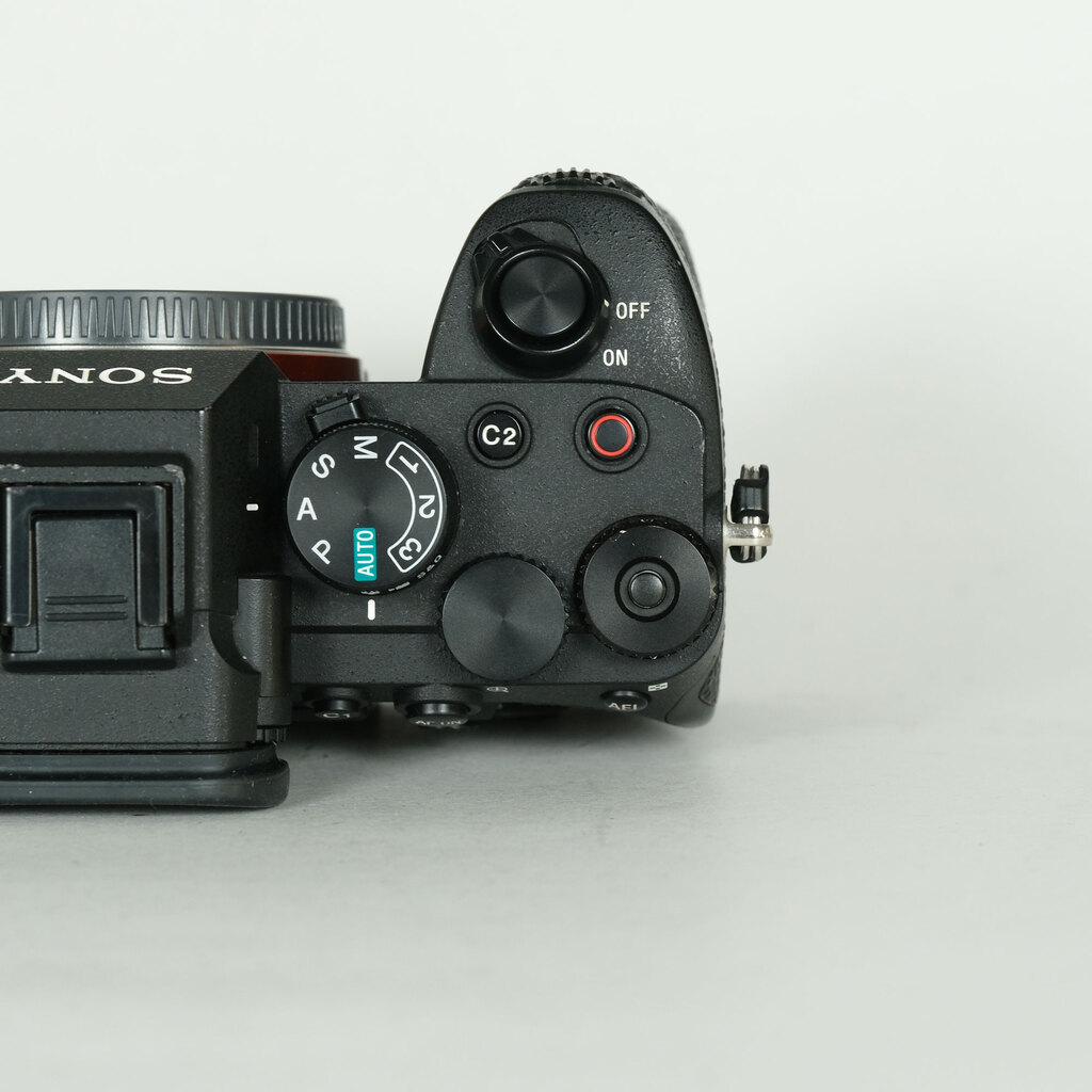 SONY α7 IV(ILCE-7M4) SONY α7 IV(ILCE-7M4)