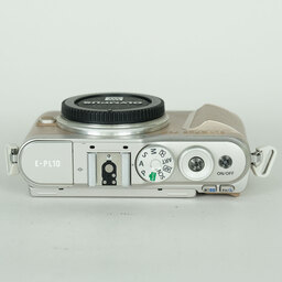 OLYMPUS PEN E-PL10