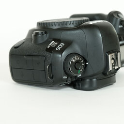 Canon EOS 5D Mark IV