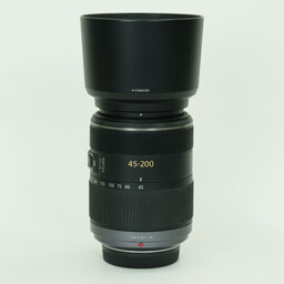 Panasonic LUMIX G VARIO 45-200mm F4.0-F5.6 MEGA O.I.S. H-FS045200 Panasonic LUMIX G VARIO 45-200mm F4.0-F5.6 MEGA O.I.S. H-FS045200