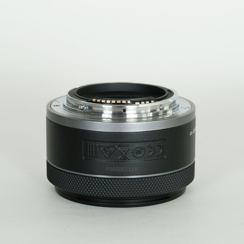 Canon RF50mm F1.8 STM