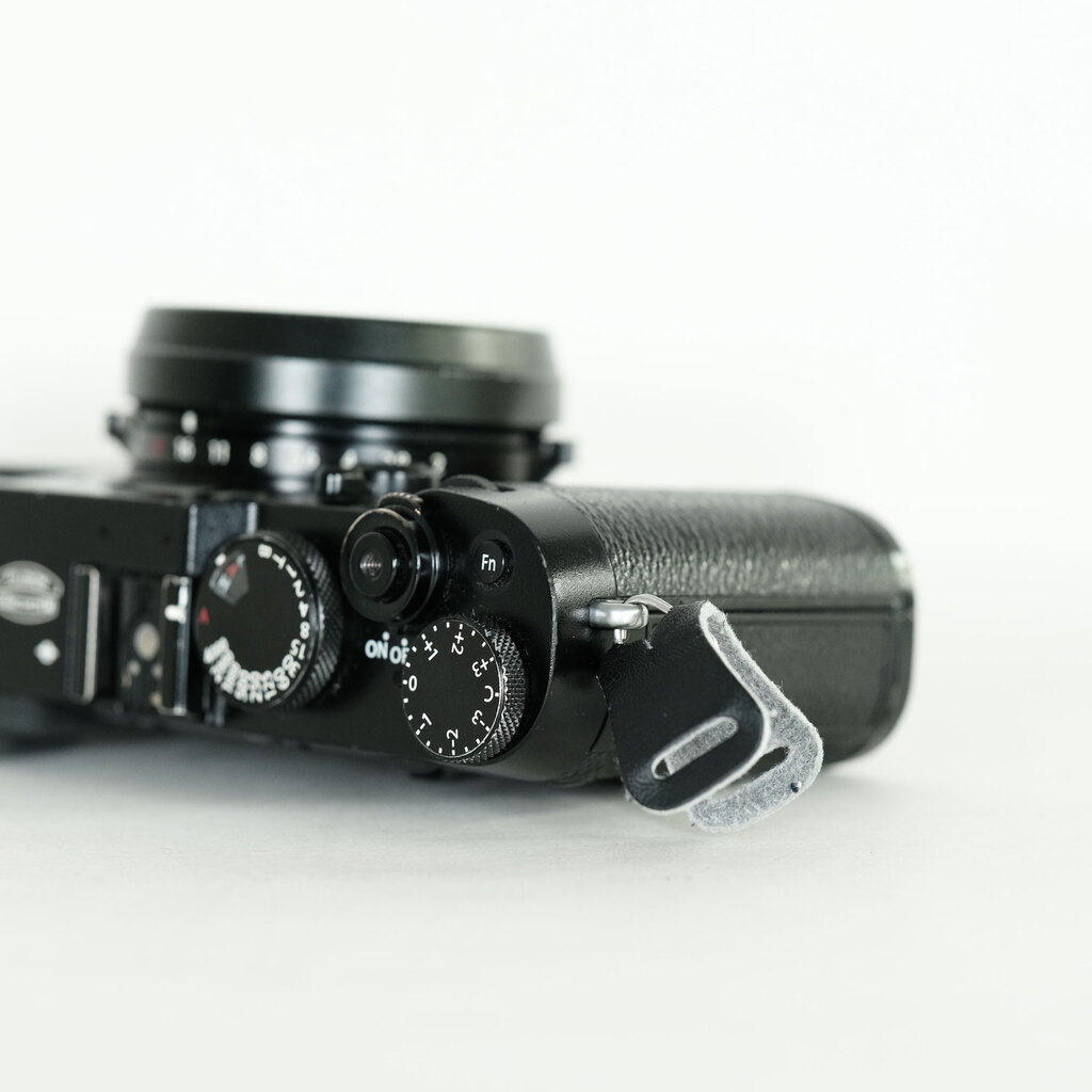 FUJIFILM X100F ブラック