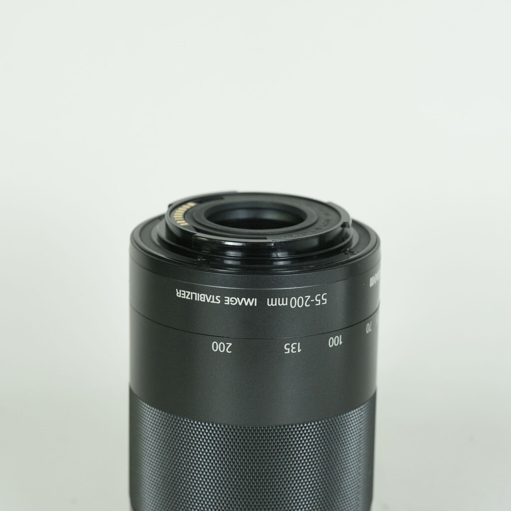 Canon EF-M55-200mm F4.5-6.3 IS STM
