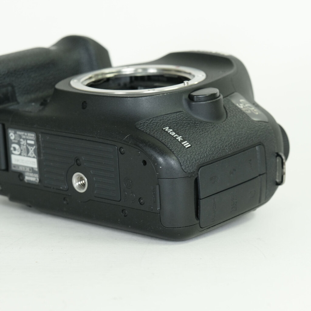 Canon EOS 5D Mark III