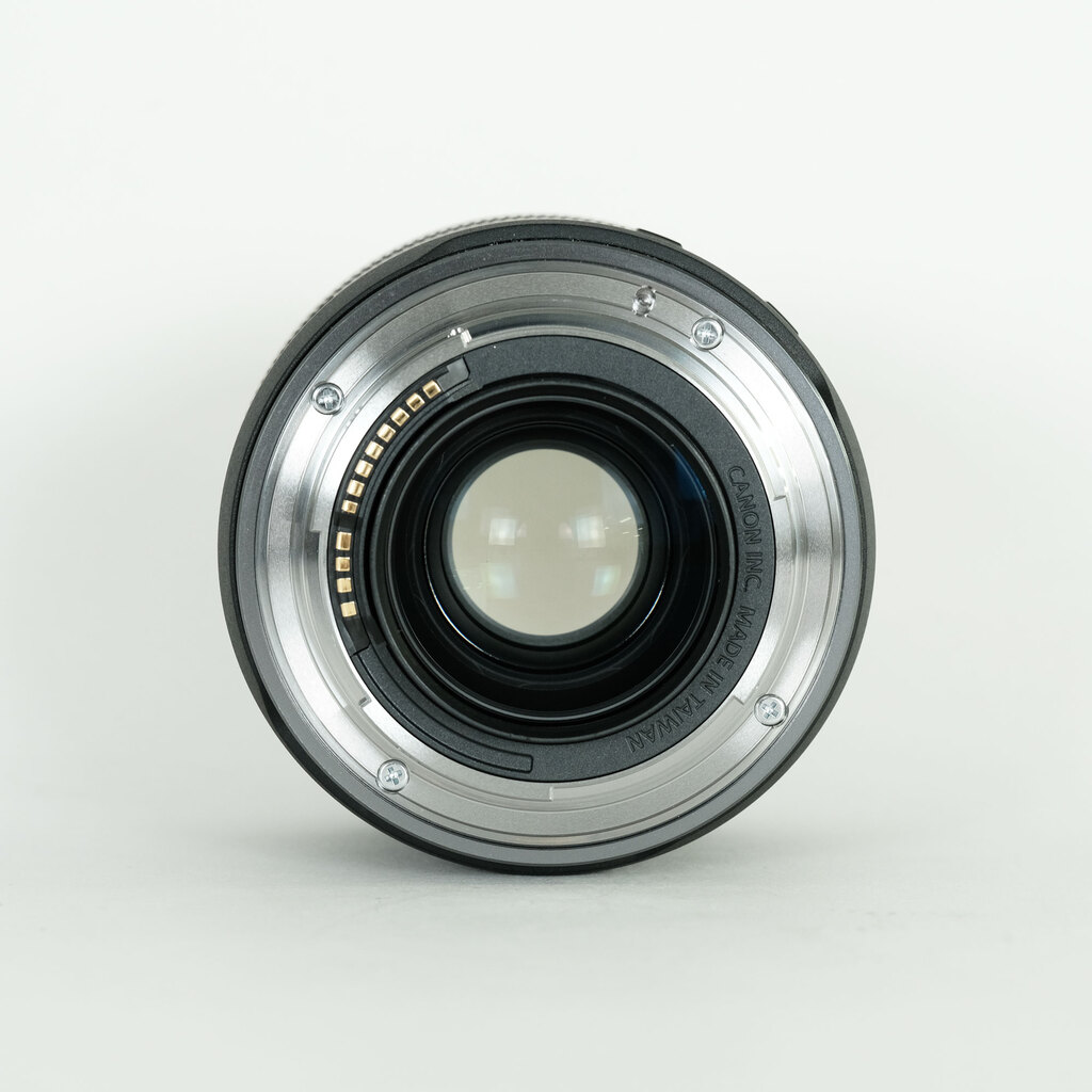 Canon RF35mm F1.8 MACRO IS STM