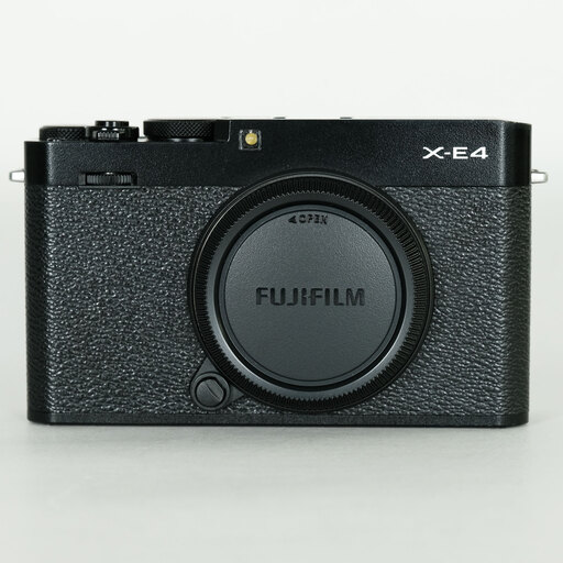FUJIFILM X-E4