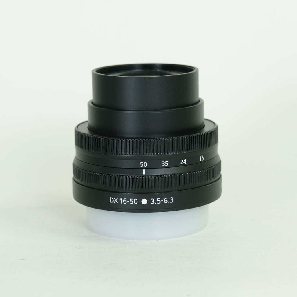 Nikon NIKKOR Z DX 16-50mm f/3.5-6.3 VR Nikon NIKKOR Z DX 16-50mm f/3.5-6.3 VR