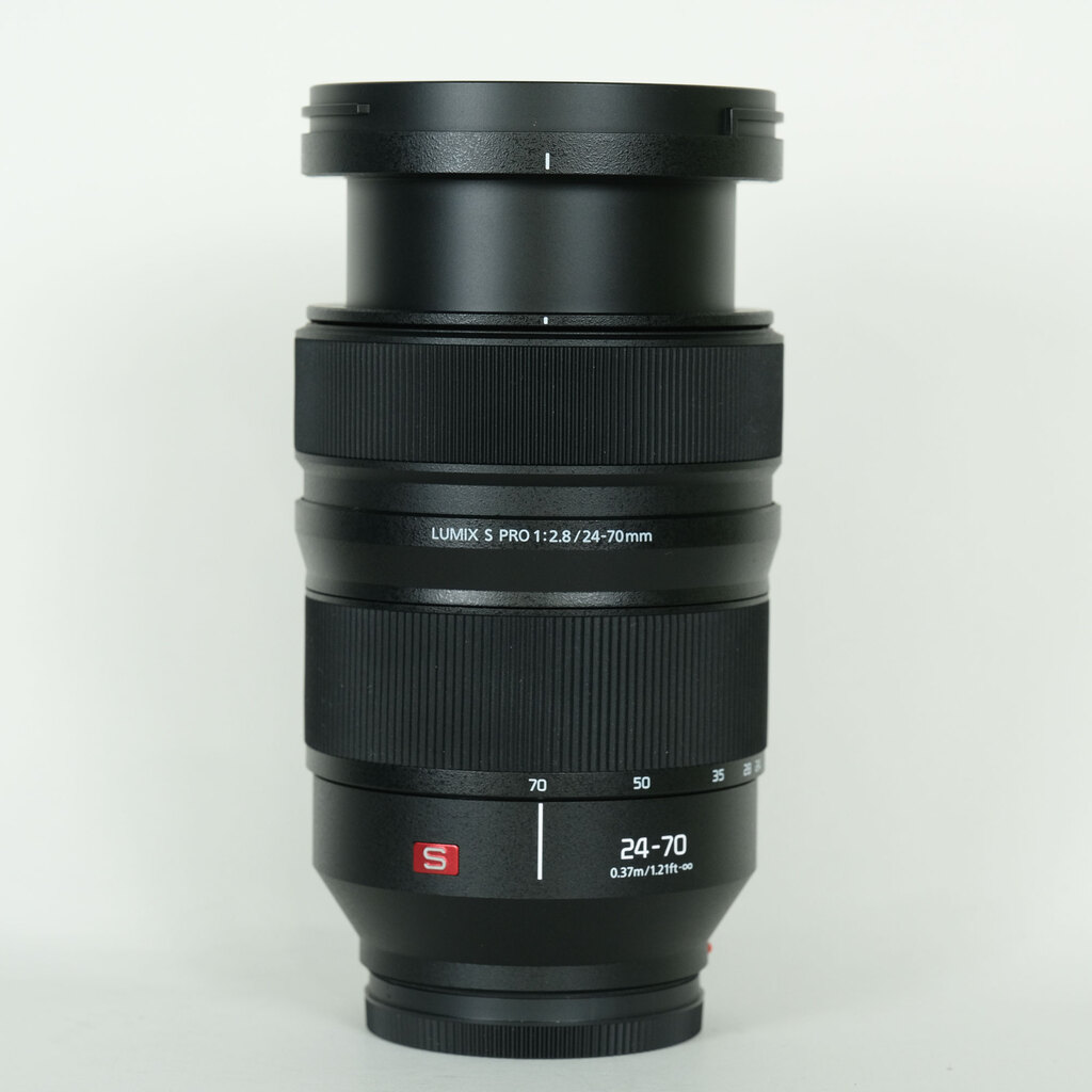Panasonic LUMIX S PRO 24-70mm F2.8の出品 | ONE SCENE（ワンシーン）