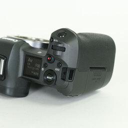 Canon EOS R
