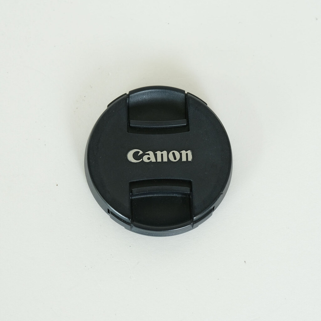 Canon EF-M55-200mm F4.5-6.3 IS STM シルバー