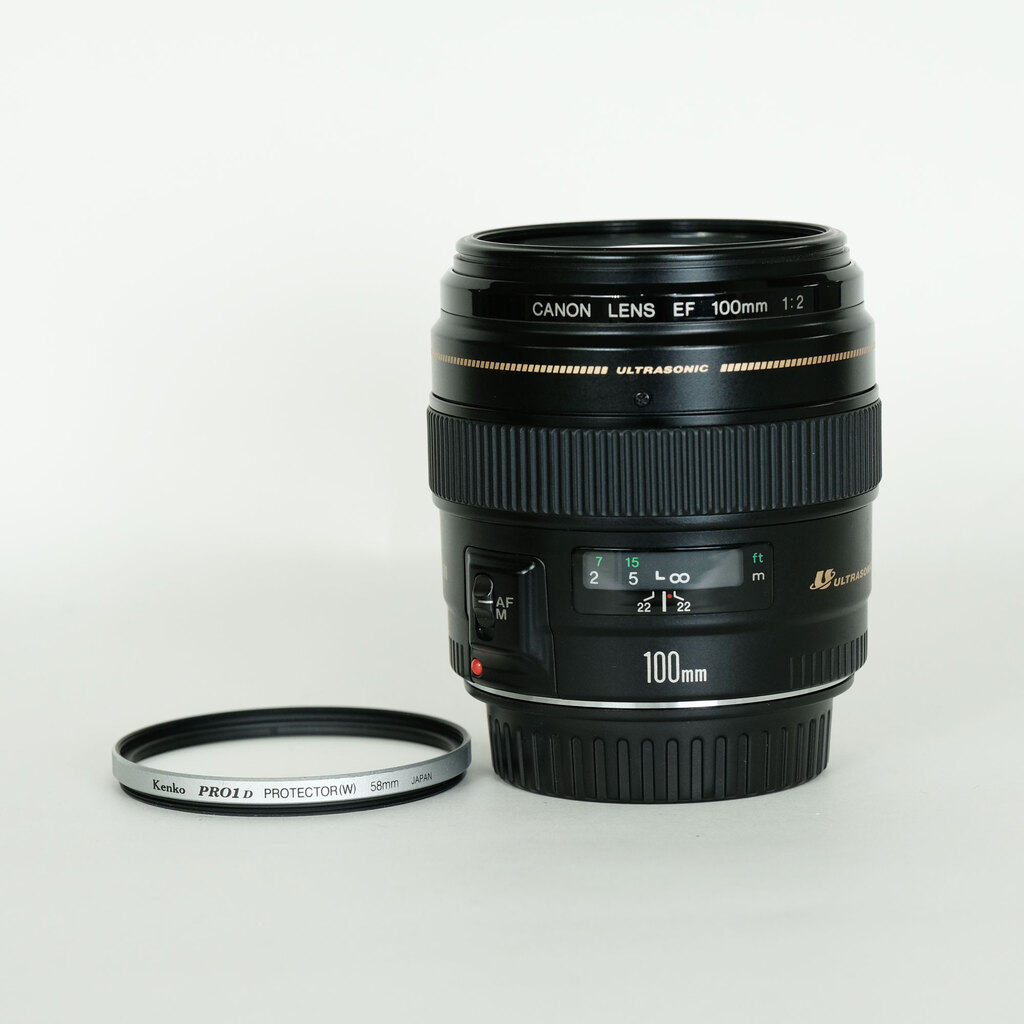 Canon EF100mm F2 USM Canon EF100mm F2 USM