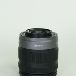 Panasonic LUMIX G VARIO 14-42mm F3.5-5.6 ASPH./MEGA O.I.S.