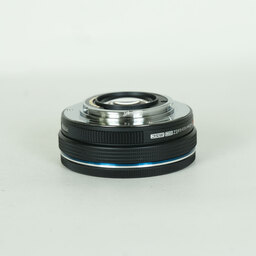 OLYMPUS M.ZUIKO DIGITAL ED 14-42mm F3.5-5.6 EZ ブラック