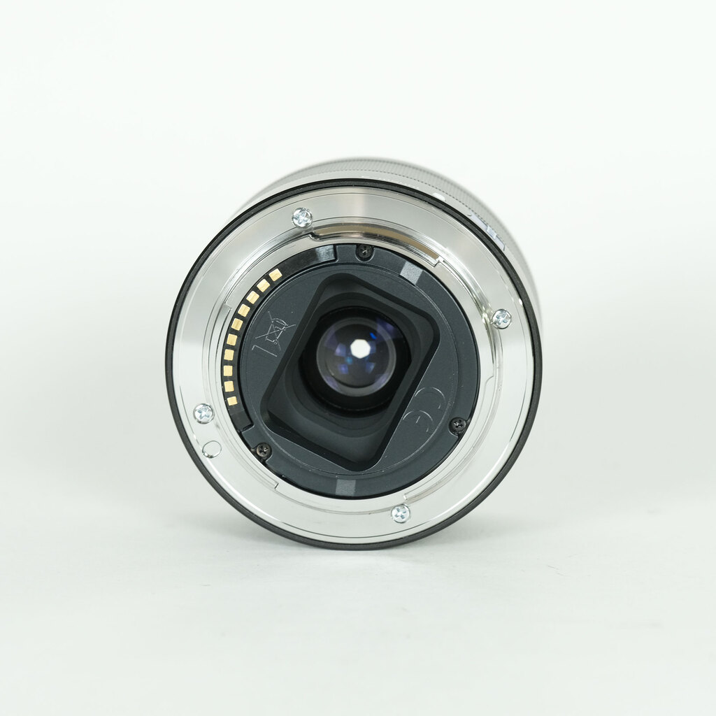 SONY Sonnar T* FE 35mm F2.8 ZA SEL35F28Z SONY Sonnar T* FE 35mm F2.8 ZA SEL35F28Z