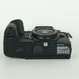 OLYMPUS OM-D E-M1 Mark II