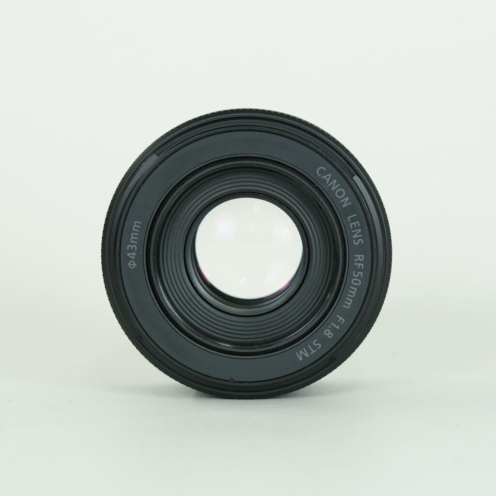 Canon RF50mm F1.8 STM