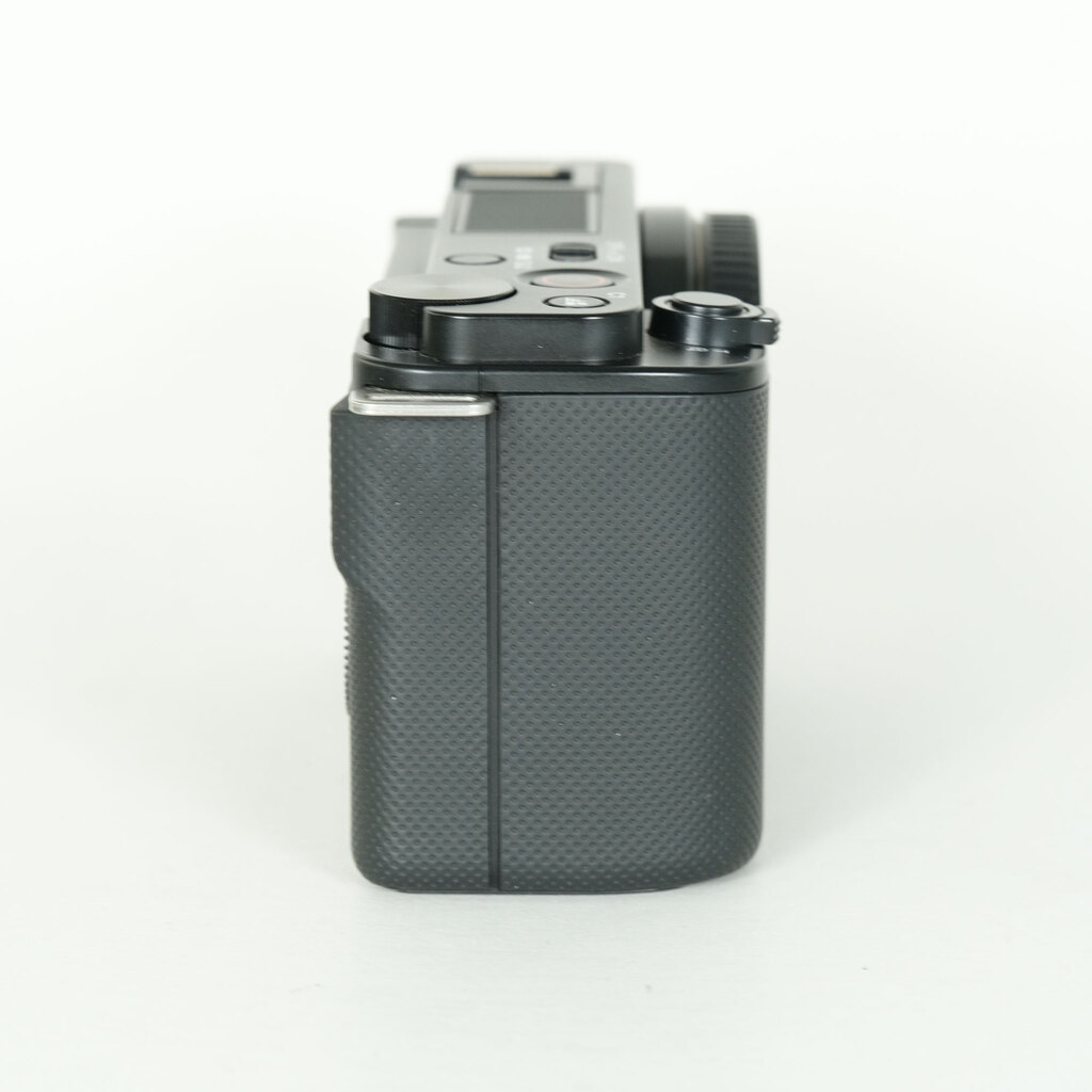 SONY VLOGCAM ZV-E10 [�{�f�B �u���b�N]