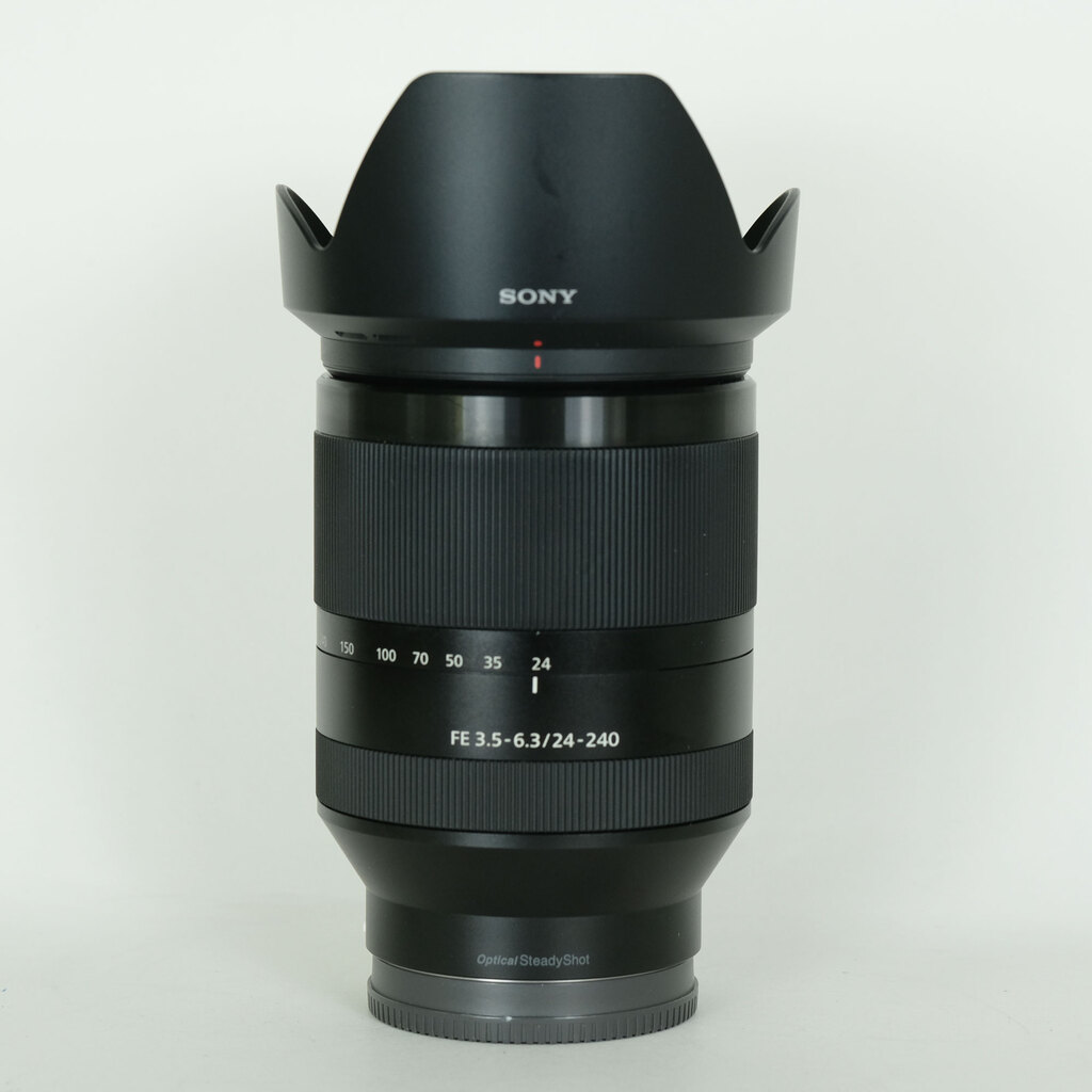 SONY FE 24-240mm F3.5-6.3 OSS SEL24240