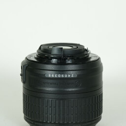 Nikon AF-S DX NIKKOR 18-55mm f3.5-5.6G VR II