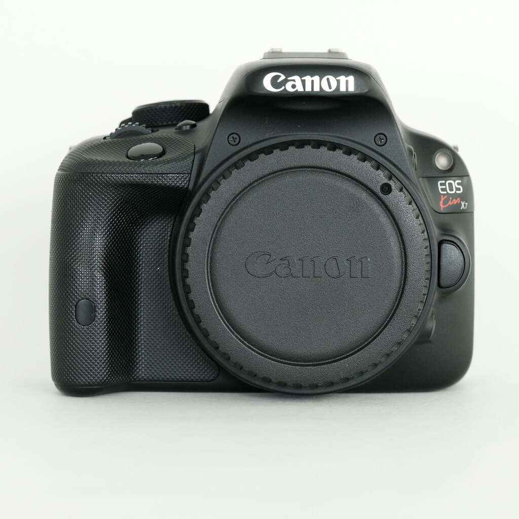 Canon EOS Kiss X7