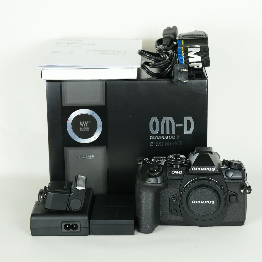 OLYMPUS OM-D E-M1 Mark II