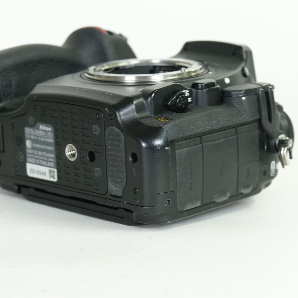 Nikon D850
