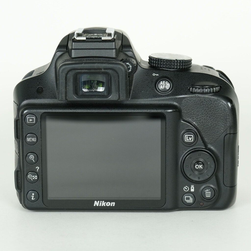 Nikon D3300 Nikon D3300
