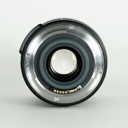 Canon EF-S18-135mm F3.5-5.6 IS