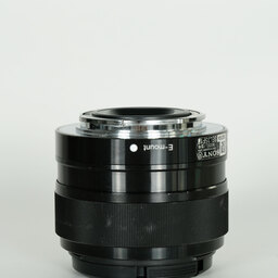 SONY E 35mm F1.8 OSS SEL35F18 SONY E 35mm F1.8 OSS SEL35F18