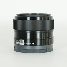 SONY E 35mm F1.8 OSS SEL35F18