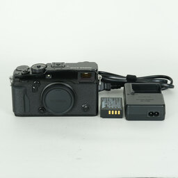 FUJIFILM X-Pro2