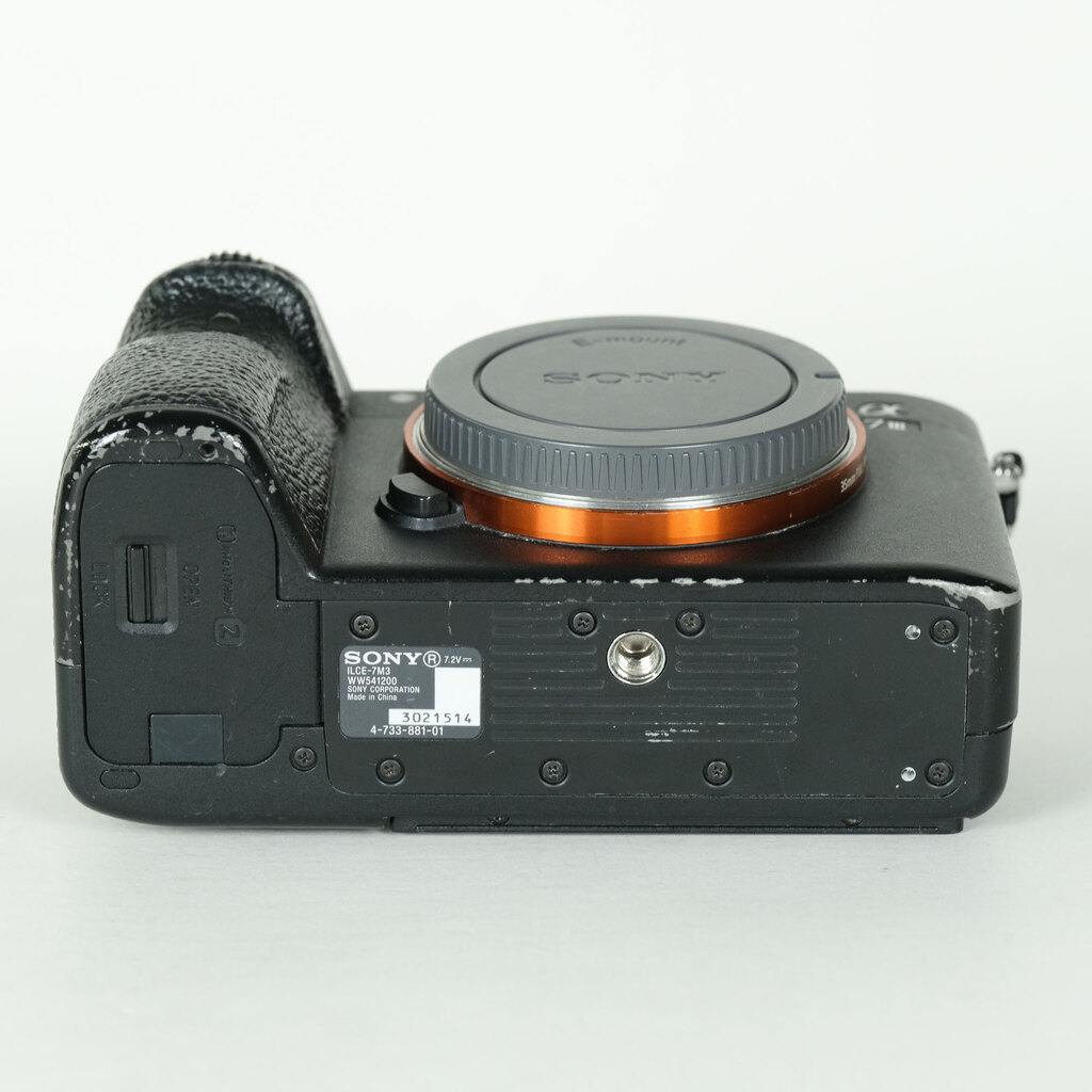 SONY α7 III(ILCE-7M3) SONY α7 III(ILCE-7M3)