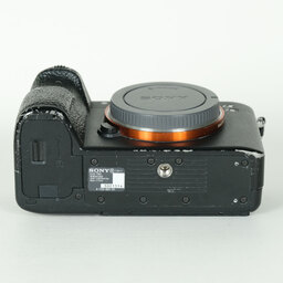 SONY α7 III(ILCE-7M3) SONY α7 III(ILCE-7M3)